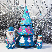 Сувениры и подарки handmade. Livemaster - original item grandfather frost and snow maiden: Christmas tree - matryoshka. Hand painted.. Handmade.