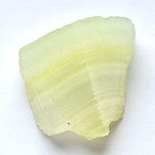 Апатит, камень натуральный, 30*21*14 мм (Бразилия)