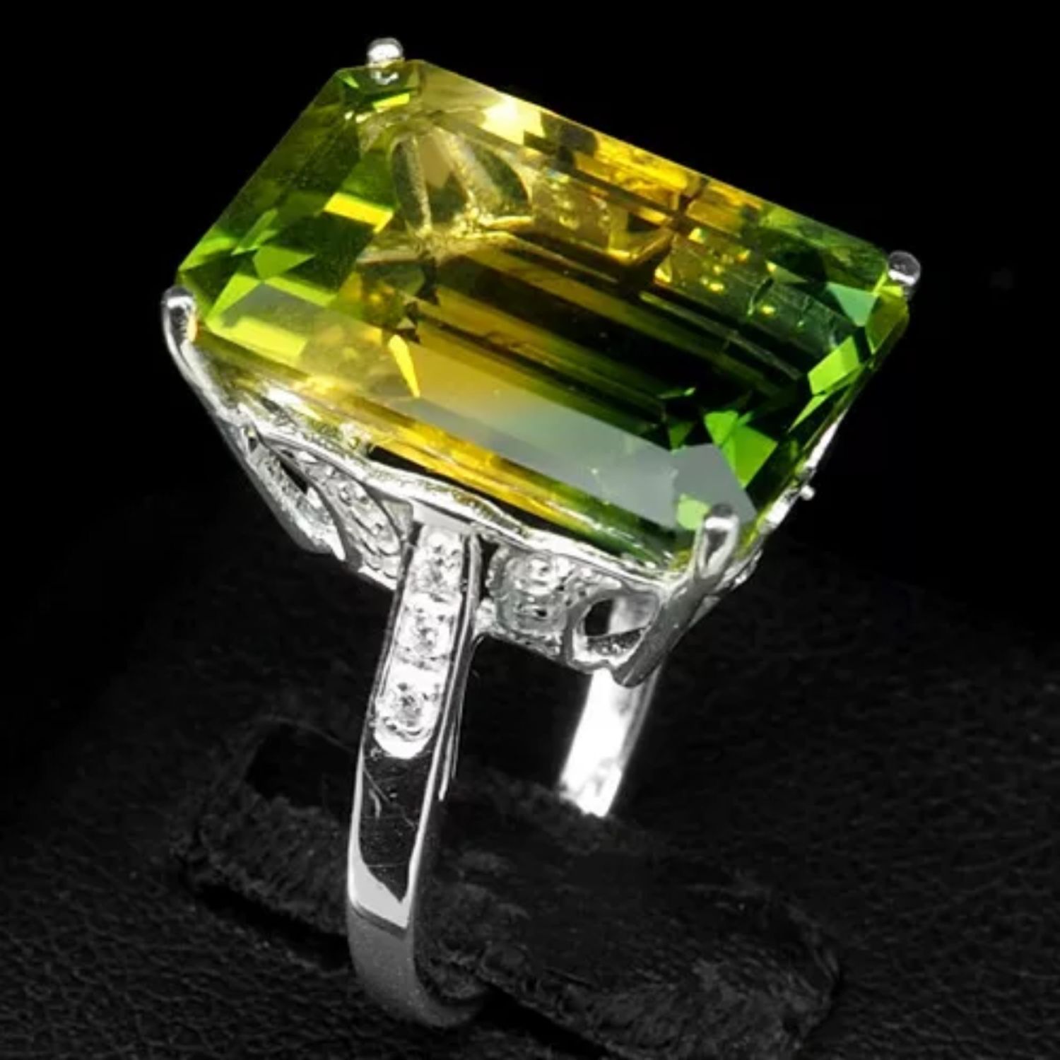 Кольцо с двухцветным Аметрином в интернет-магазине Ярмарка Мастеров по ...