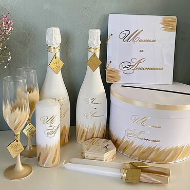 Чехлы на свадебное шампанское ручной работы - из мастерской VDECOR