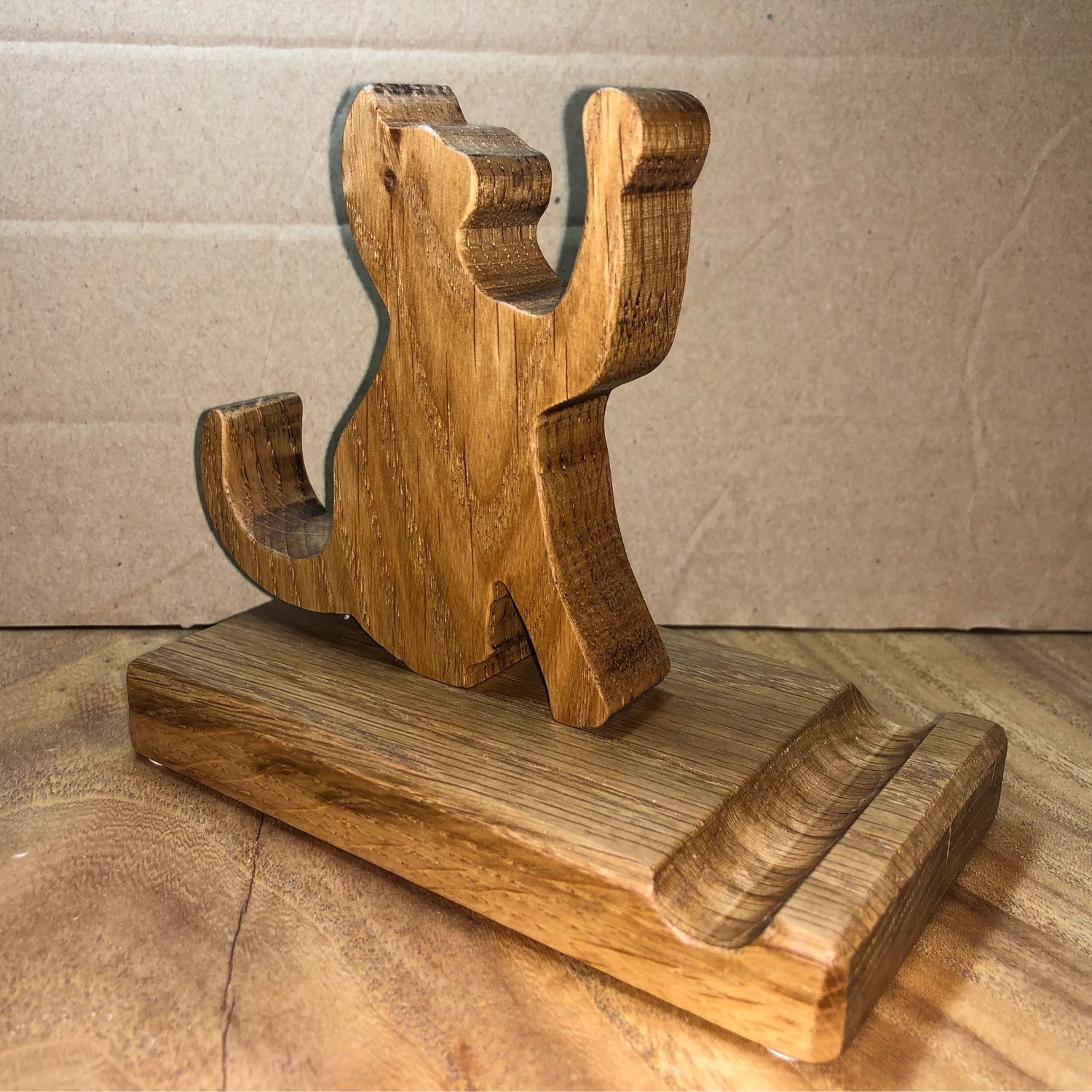 подставка для меча. деревянная подставка для поделок. подставка для кулича из дерева. подставка деревянная. интересные изделия из дерева.