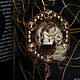 Овальный портрет. Брошь. Swarovski, череп, бисер, винтаж. Брошь-булавка. Украшения STASIRRA. Ирина Марицкая. Интернет-магазин Ярмарка Мастеров.  Фото №2