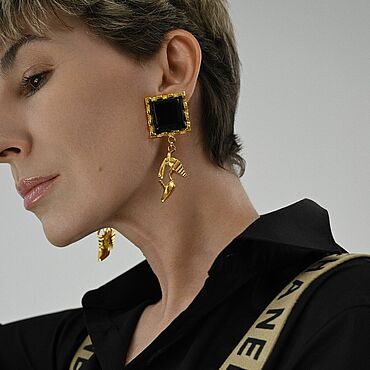 Винтаж ручной работы. Ярмарка Мастеров - ручная работа Винтаж: Клипсы Salvadore Ferragamo. Handmade.