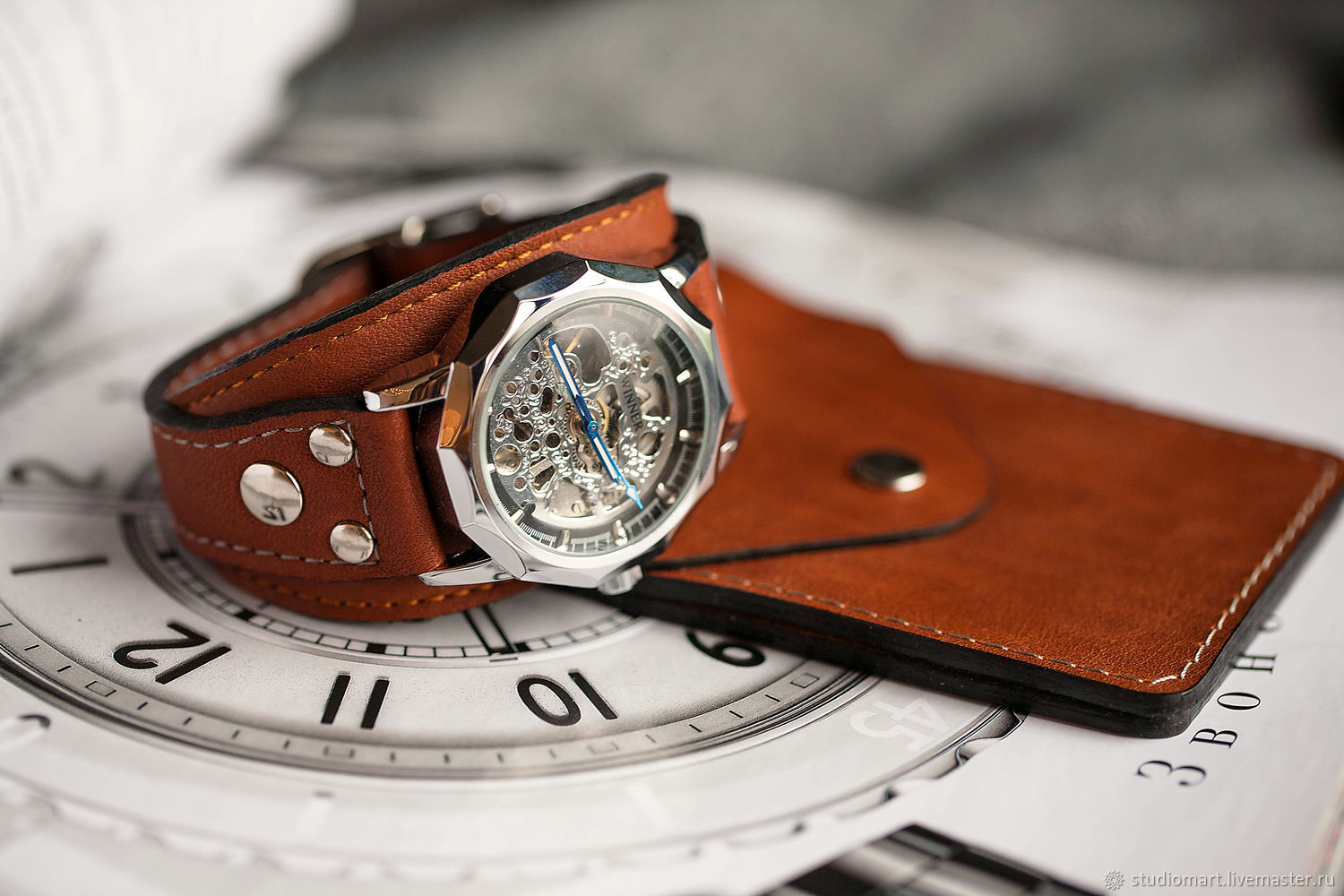 Часы наручные на кожаном браслете Aviator Brown, Часы наручные, Санкт-Петербург,  Фото №1