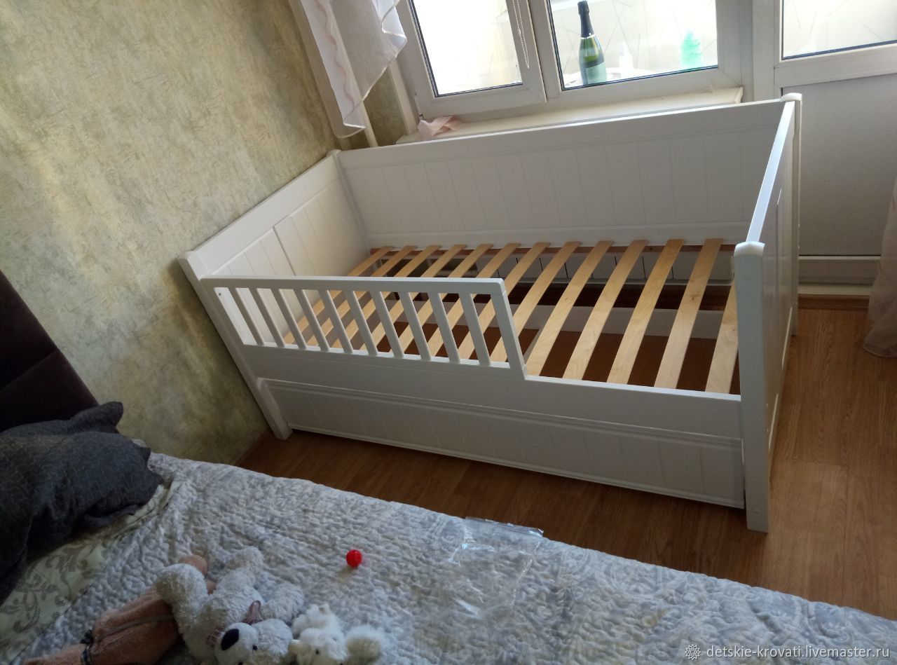 Детская кровать нова 1