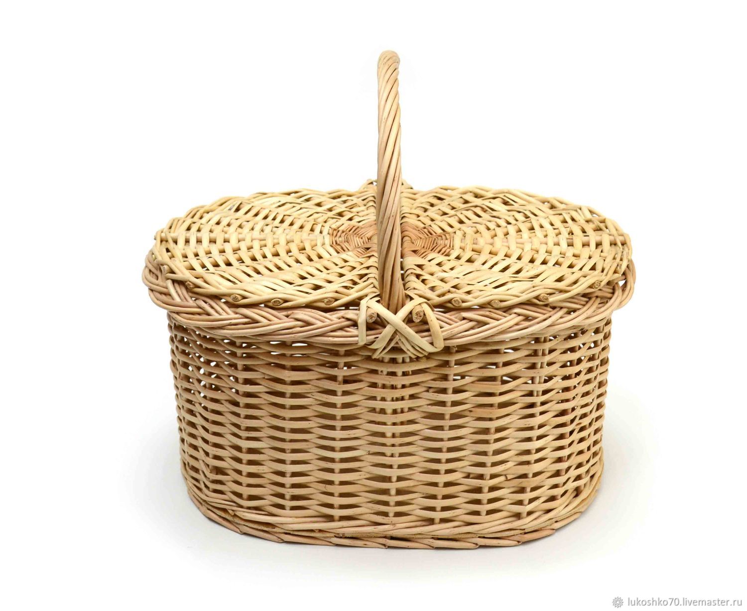 Wicker basket with a lid for a picnic medium. basket of vines, Basket, Tomsk,  Фото №1