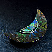 Brooch with Topaz 