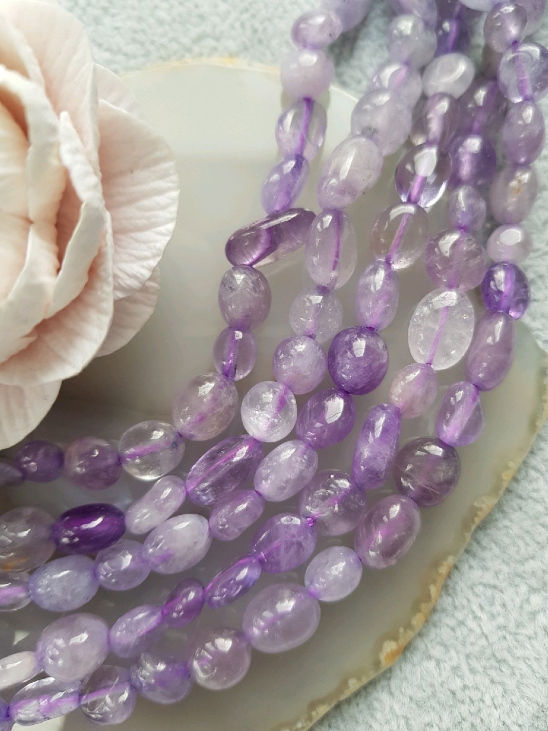 Лавандовый аметист,галтовка,нить купить в интернет-магазине Ярмарка ...