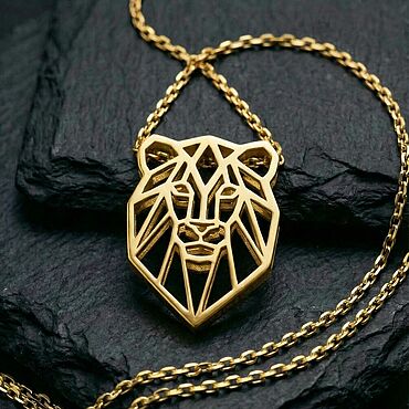 Украшения ручной работы. Ярмарка Мастеров - ручная работа Кулон Lion (Лев) с цепочкой | Серебро с позолотой| Коллекция Geometry. Handmade.