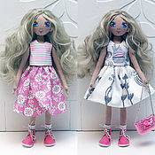 Текстильная кукла малышка с набором одежды и сумкой