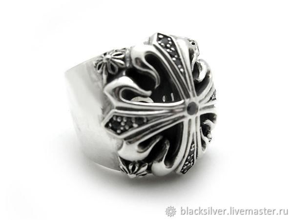 Камень flеur. Перстень из серебра momento Mori. Fleur камень. Камень флюр иеуси. Designer Ring Silver with fleurs.