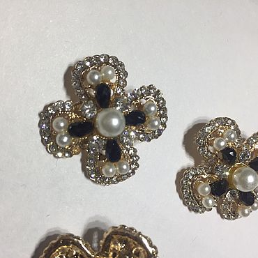 Пуговицы – Купить на Ярмарке Мастеров | Аксессуары и материалы для ...