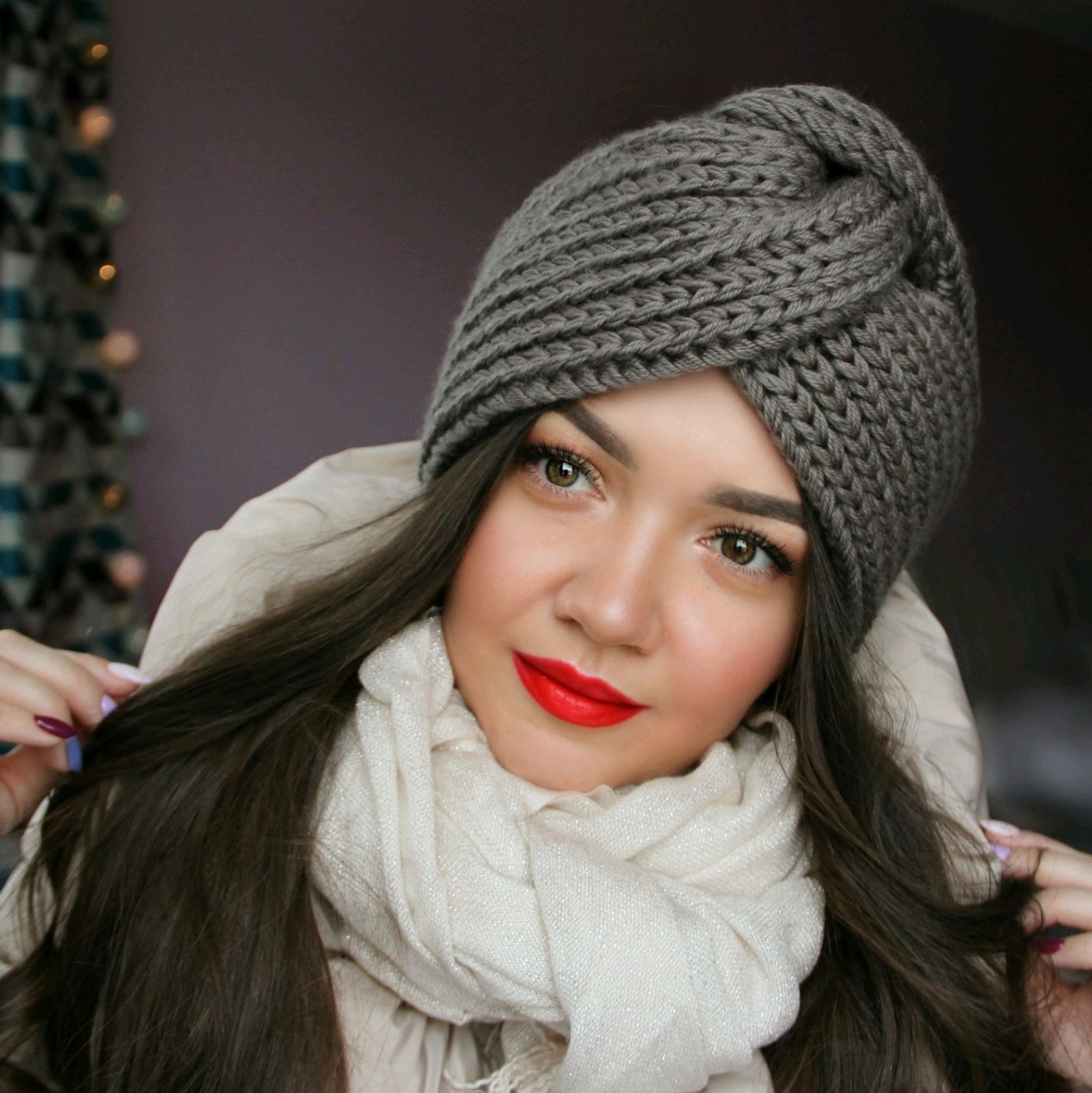 Модные зимние шапки женские вязаные