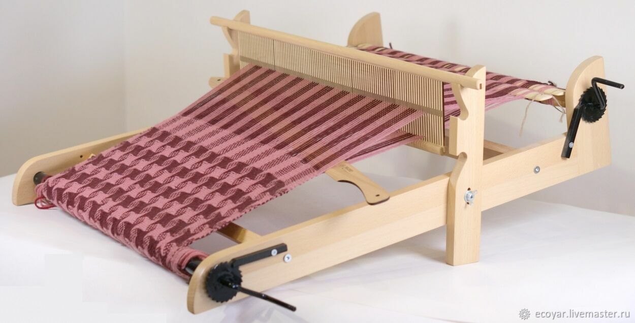 Как сделать настольный ткацкий станок своими руками?