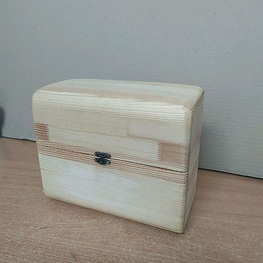 Куклы и игрушки ручной работы. Ярмарка Мастеров - ручная работа Домик-шкатулка для кукол ЛОЛ , с мебелью. Handmade.
