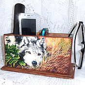 Для дома и интерьера handmade. Livemaster - original item Stand for remotes Wolves. Handmade.