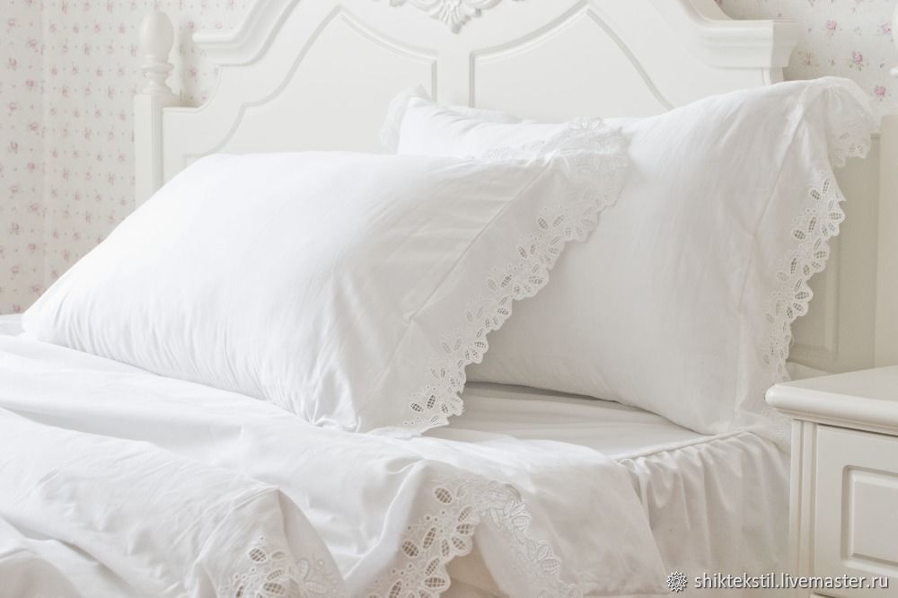 Снимать постельное белье с кровати во сне