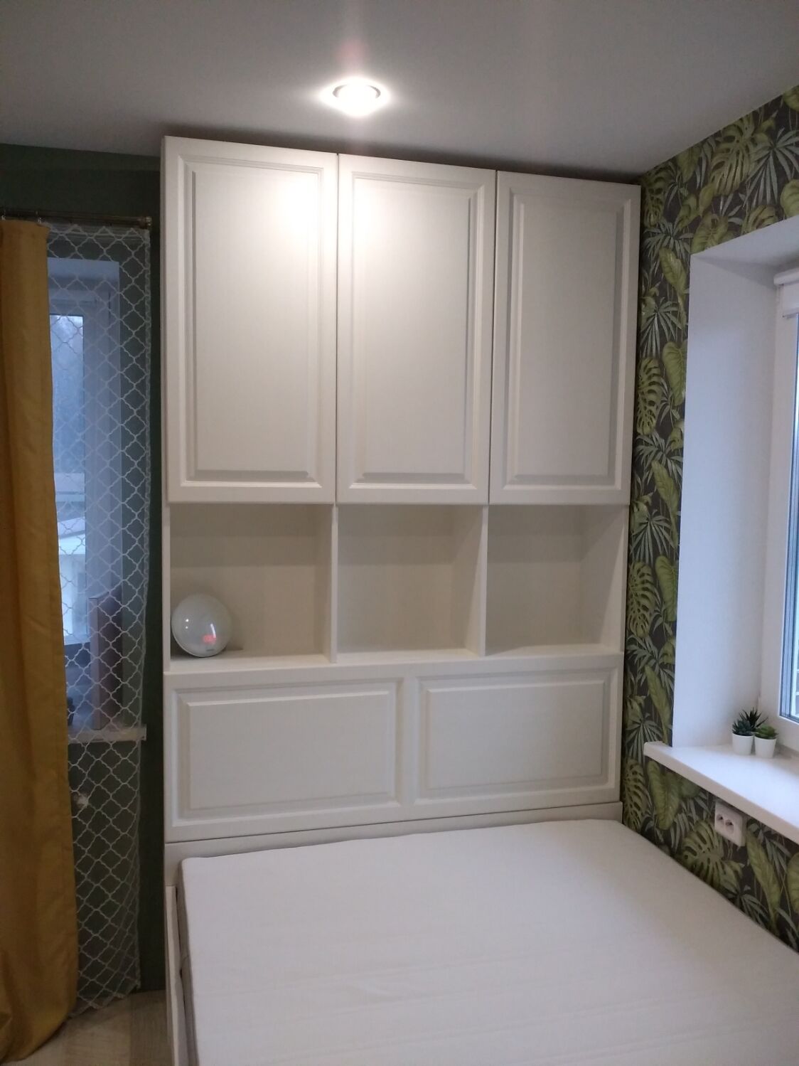 Кровать с шкафом в изголовье на заказ в интернет-магазине Ярмарка ...