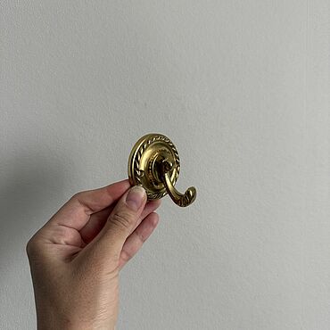 Винтаж ручной работы. Ярмарка Мастеров - ручная работа Винтаж: Латунный крючок. Handmade.