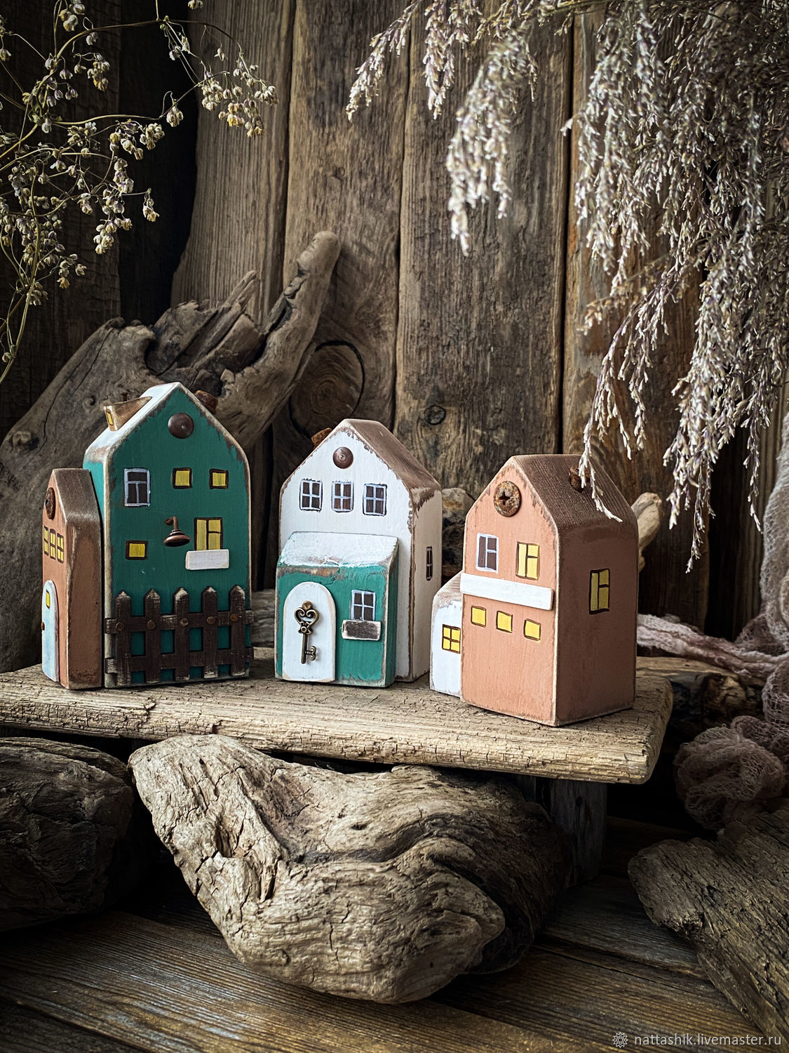 дом 18 века германия. художник андрес орпинас. сказочные домики марти белл. винтажные домики. винтажный домик круглый.