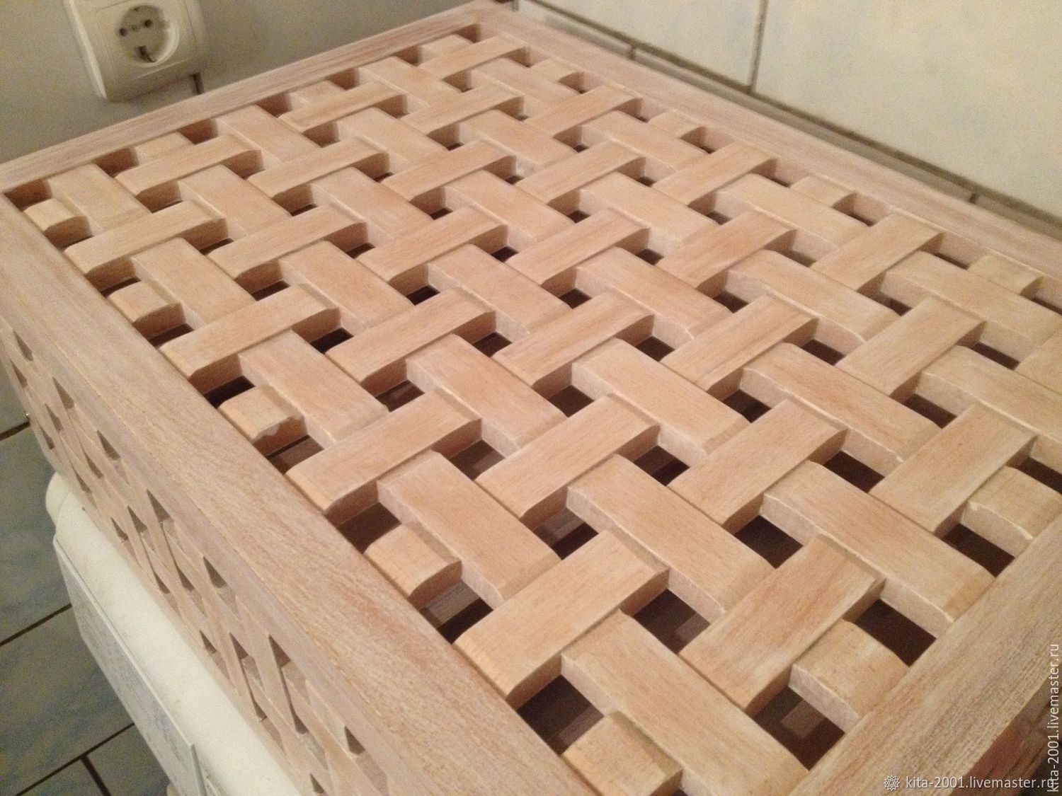 Корзина для белья горизонтальная из массива бука ЭКО стиль в интернет ...