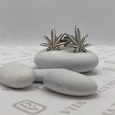 Украшения ручной работы. Ярмарка Мастеров - ручная работа Запонки мужские. Новогодняя коллекция. Подарок мужчине на Новый год.. Handmade.