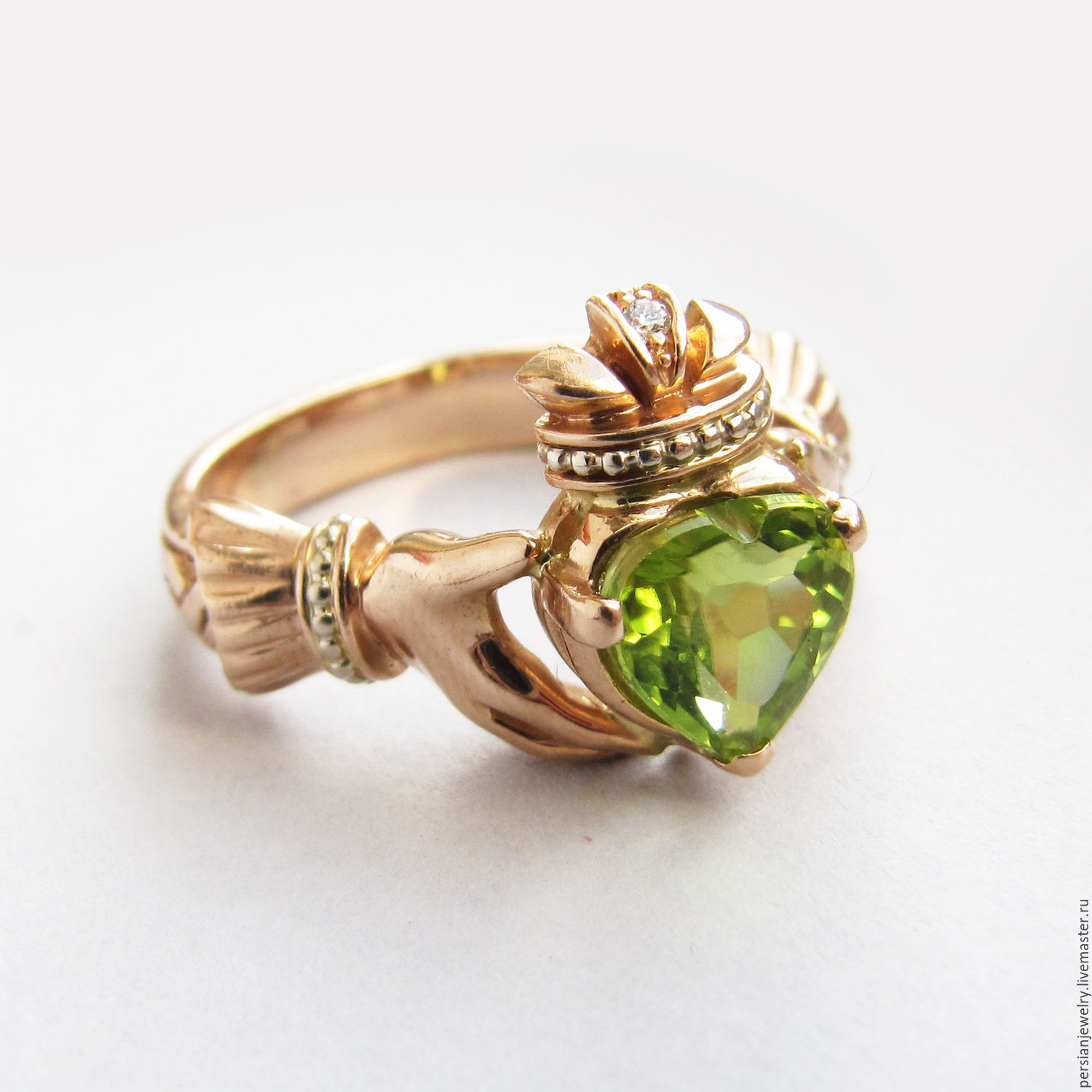 Gold ring with chrysolite, Rings, Sevastopol,  Фото №1