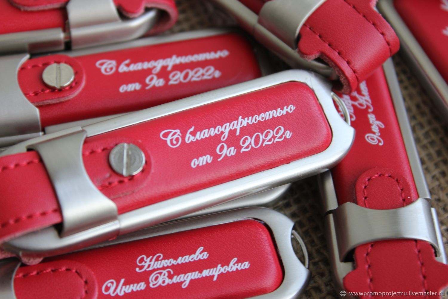 Кожаная флешка DL 4Gb 20шт с печатью в интернет-магазине Ярмарка ...