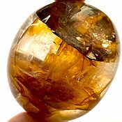 Фен-шуй и эзотерика handmade. Livemaster - original item Golden healer, quartz with inclusions, 92 g. Brazil. Handmade.