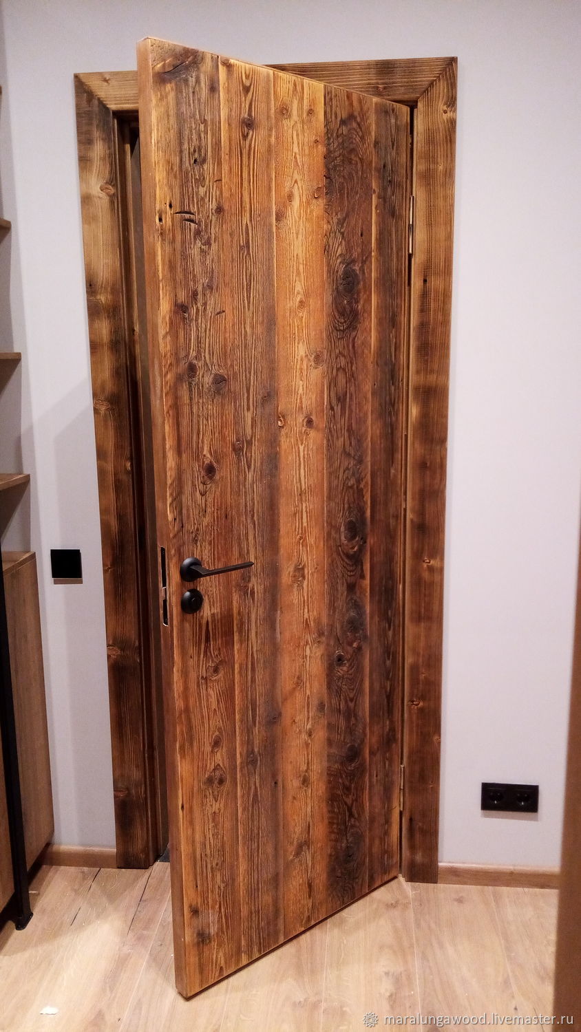 Двери: Дверь амбарная из ретро-доски в интернет-магазине Ярмарка ...