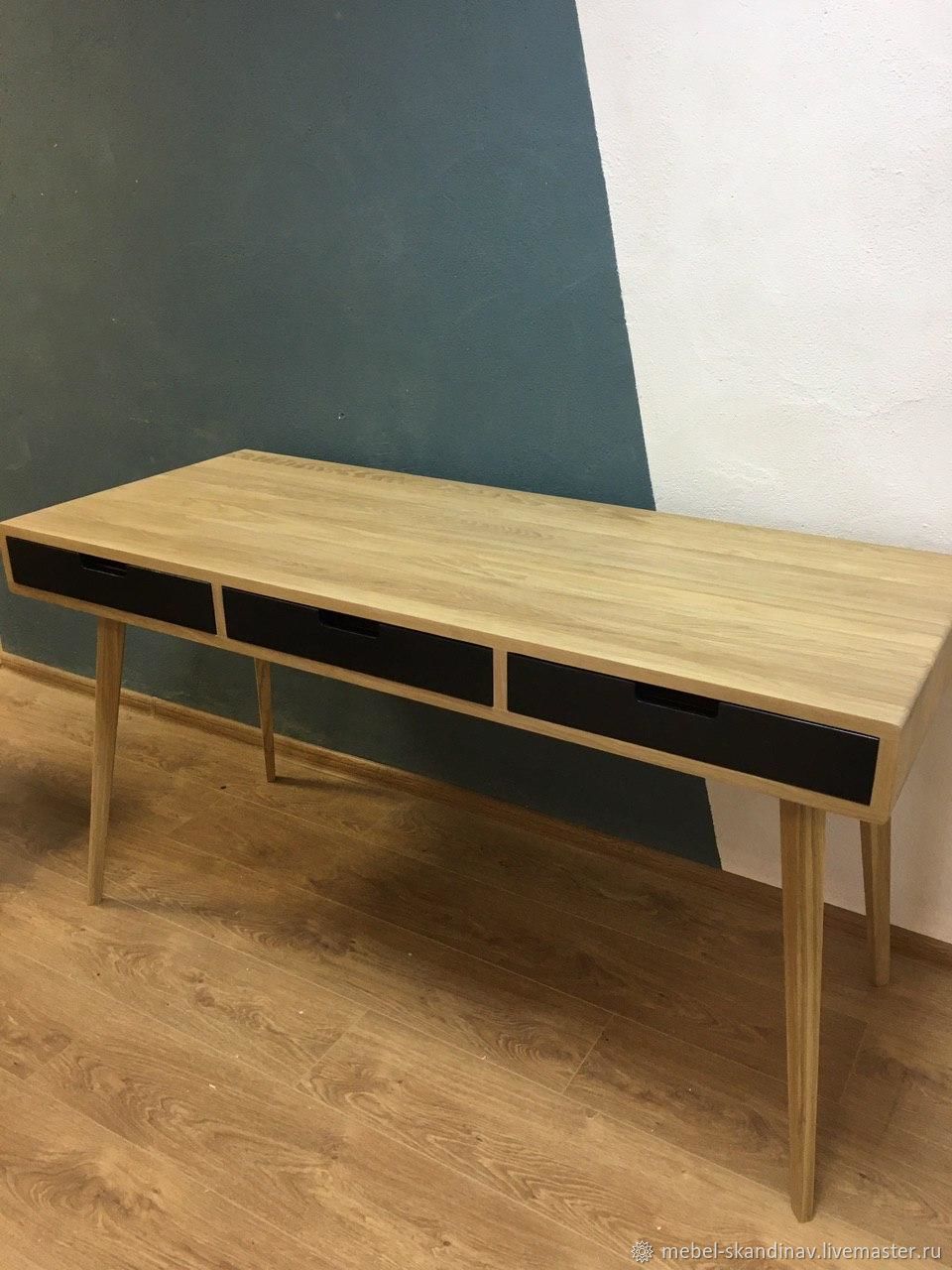 Компьютерный стол из массива дуба в скандинавском стиле WORK в интернет ...