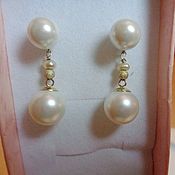 Украшения handmade. Livemaster - original item Stud earrings made of 585 gold and natural round AAA pearls. Handmade.
