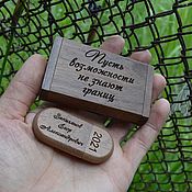Сувениры и подарки handmade. Livemaster - original item Wooden flash drive with engraving in a box, gift made of wood, usb. Handmade.