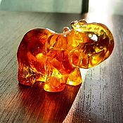 Для дома и интерьера handmade. Livemaster - original item Elephant made of natural honey amber. Handmade.