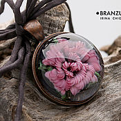 Украшения handmade. Livemaster - original item Old garden - lampwork cabochon pendant - pink rose flower. Handmade.