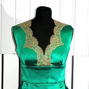 Одежда handmade. Livemaster - original item dresses: Emerald dress with lace. Handmade.