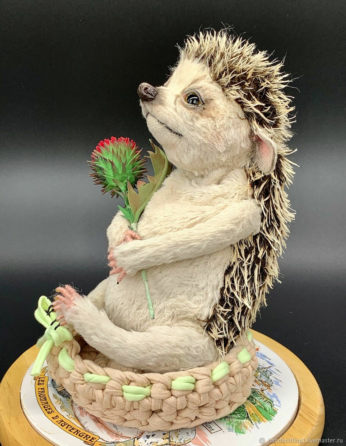 Life-size hedgehog with Thistle, Teddy Toys, Moscow,  Фото №1