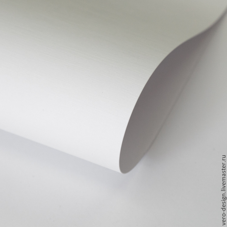 Дизайнерский картон Verona с фактурой Лен, БЕЛЫЙ, 300 г, 30 Х 30 в ...