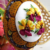 Сувениры и подарки handmade. Livemaster - original item Easter egg Pansies (interior on a stand) with embroidery. Handmade.