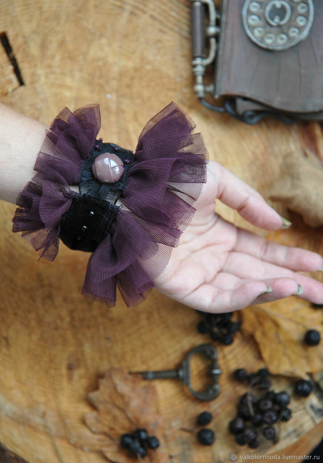 Манжеты \"Violet \" ( пара) – заказать на Ярмарке Мастеров – RW3M6RU ...