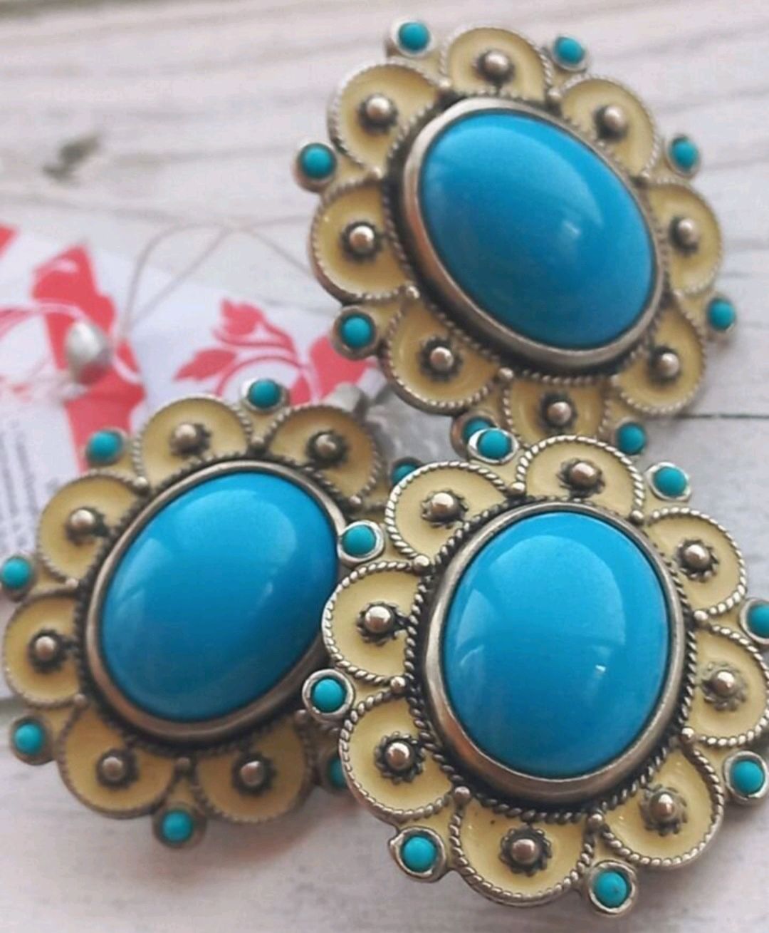 Эмаль бирюза. Серьги из желтого золота с бирюзой. Эмаль бирюза. Эмаль бирюза. Эмаль бирюза.