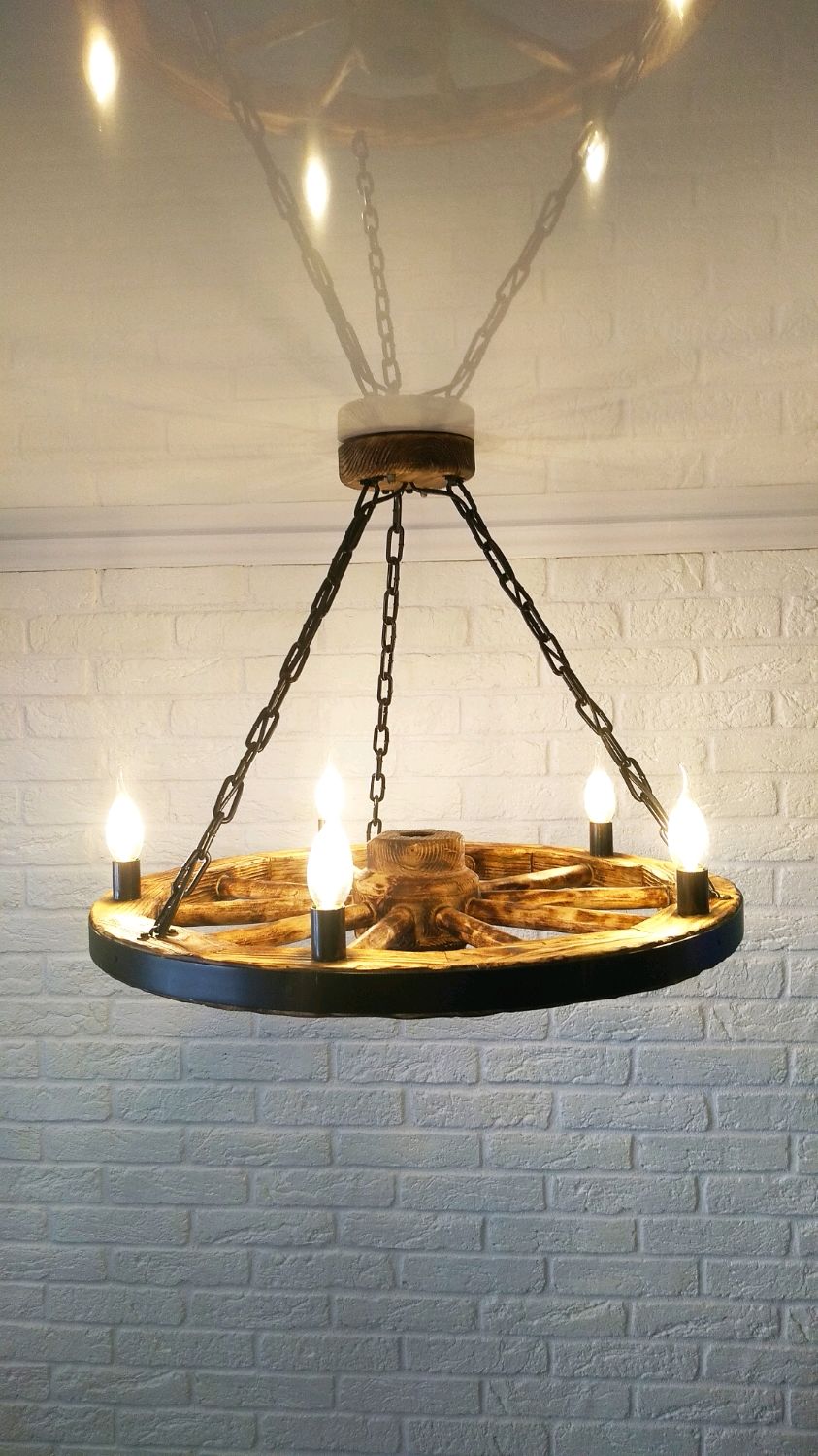Люстра "Колесо от телеги" в интернет-магазине на Ярмарке Мастеров ...