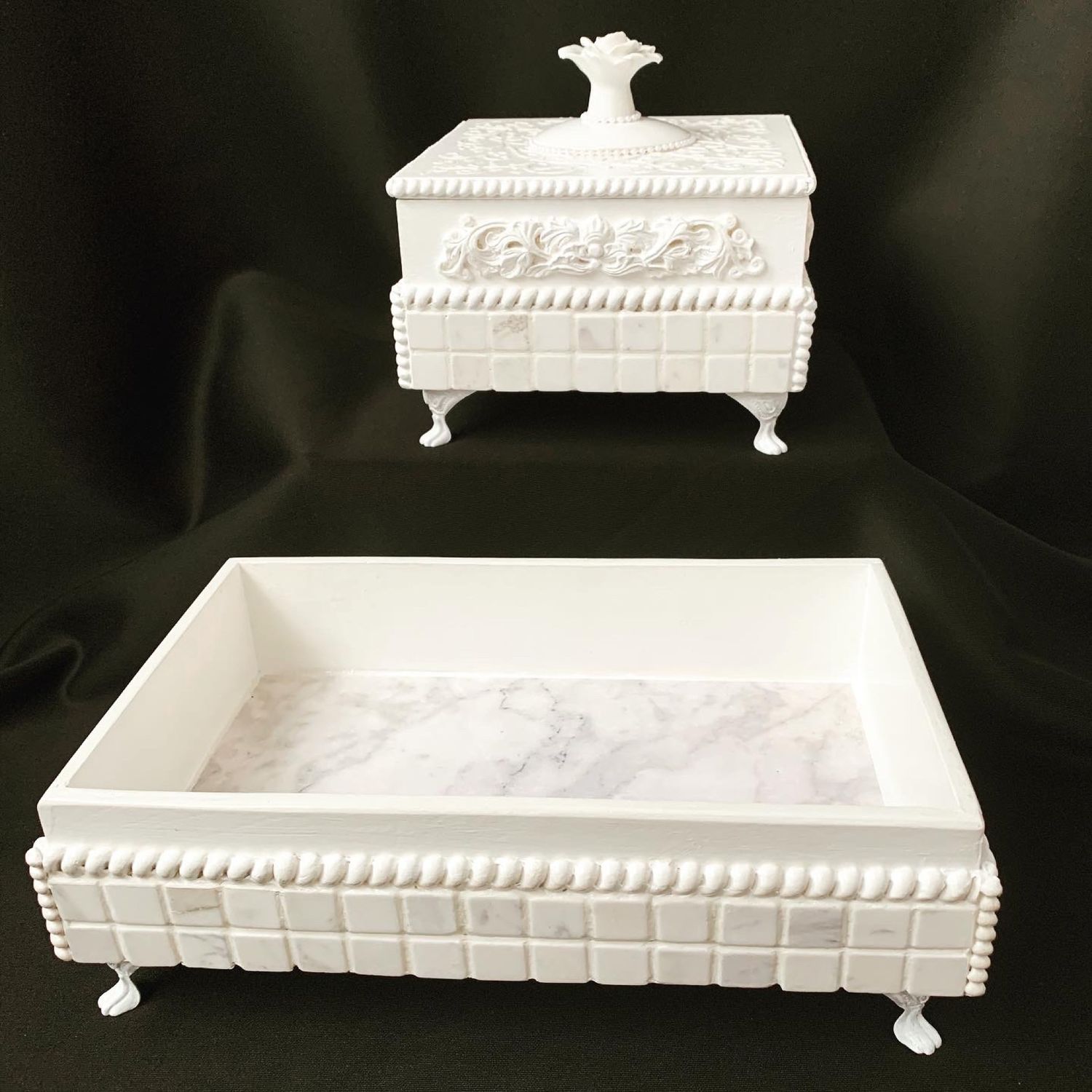 Набор шкатулка и подставка для косметики и духов Мрамор – купить на ...