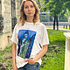  Просто Любовь, белая футболка с принтом авторской картины. Футболки. Yulia Belasla. Интернет-магазин Ярмарка Мастеров.  Фото №2