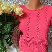 Delicate pullover with an openwork pattern