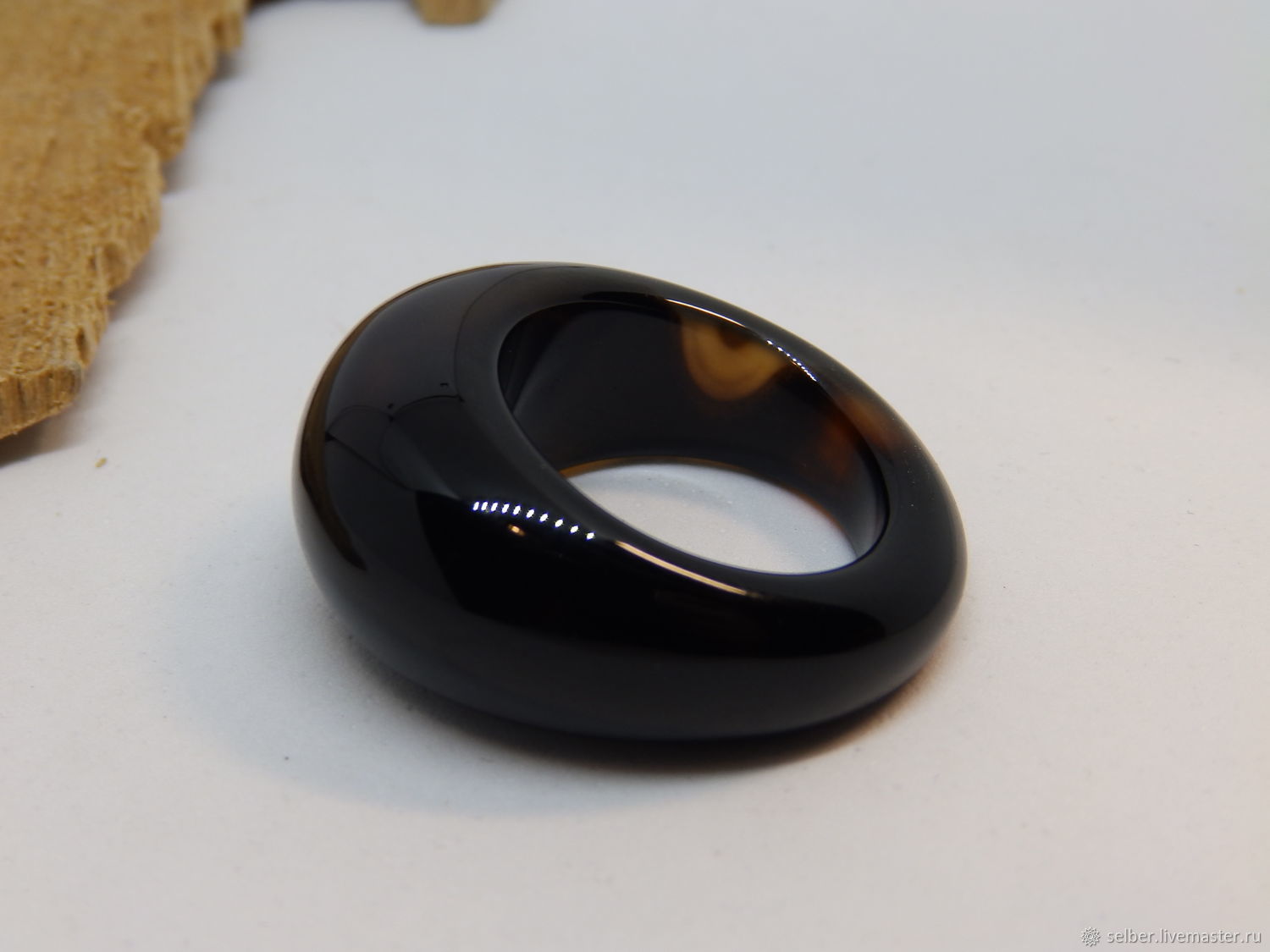 Кольцо из агата черного
