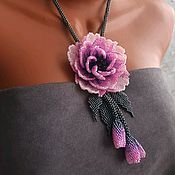 Украшения handmade. Livemaster - original item A beaded necklace with flowers. Handmade.