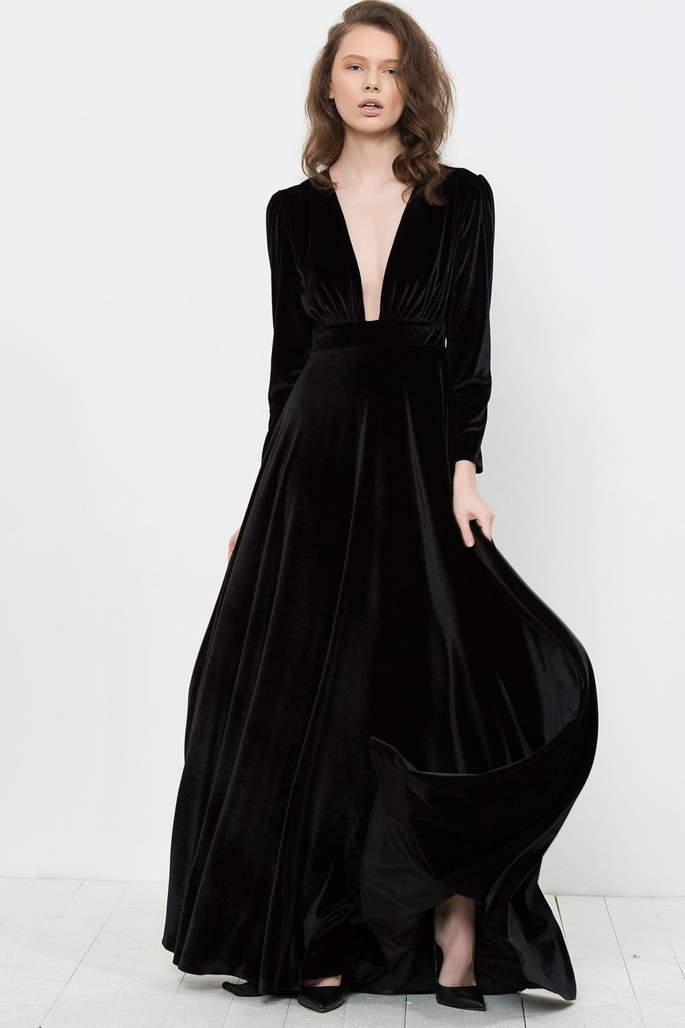 Черные длинные бархатные платья
