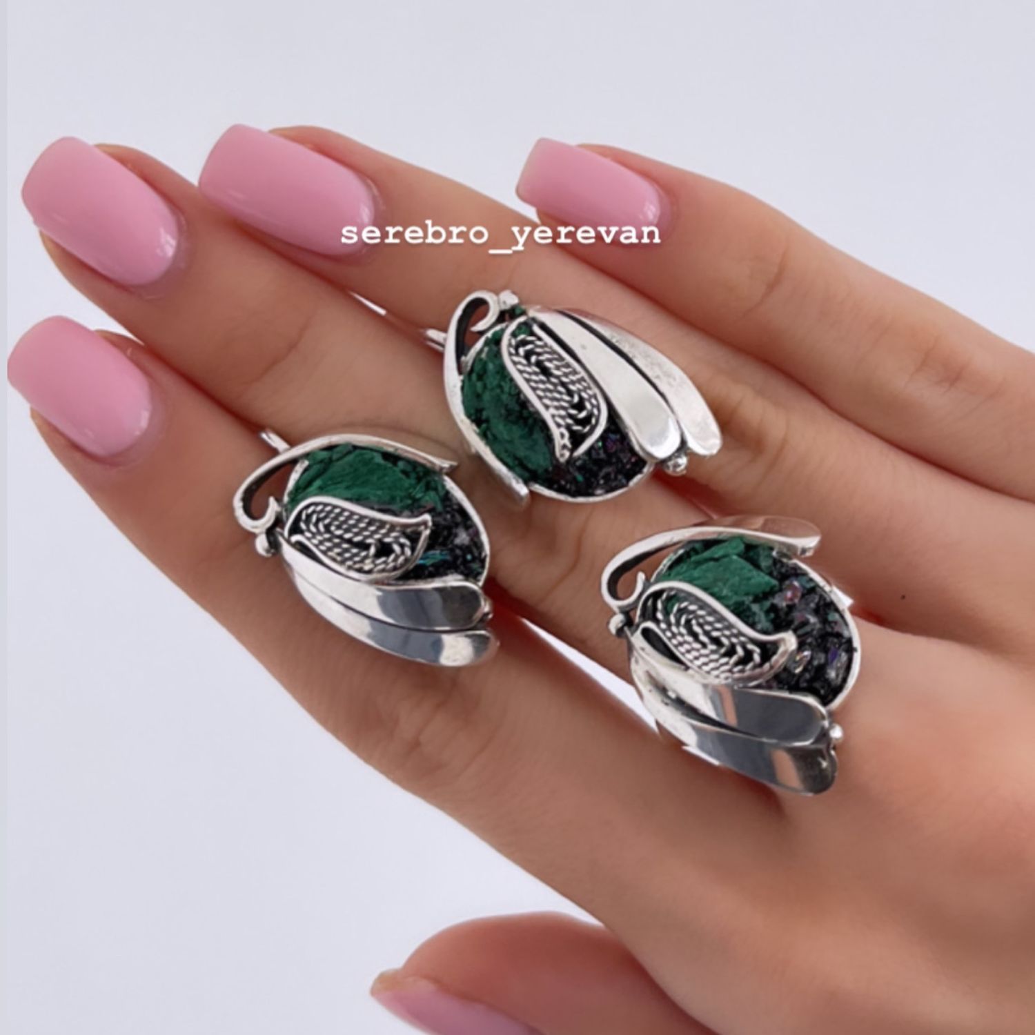 Армянские украшения. Комплект украшений из серебра с камнями в интернет ...