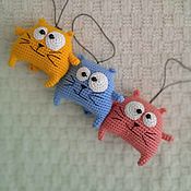 Куклы и игрушки handmade. Livemaster - original item Cat-keychain knitted. Handmade.